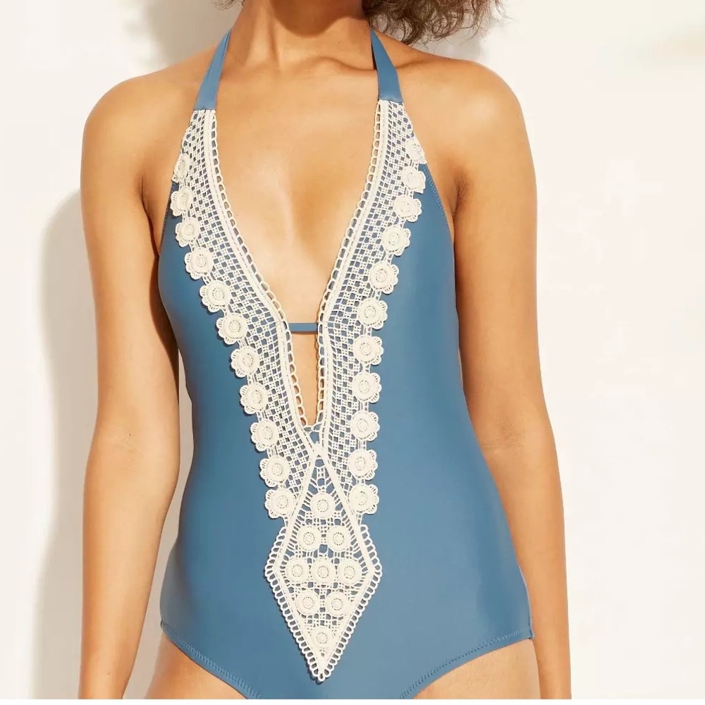 Mossimo Women's Crochet Trim Plunge Front One Piece Swimsuit NWOT